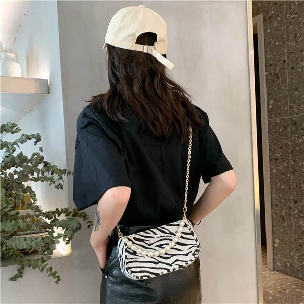 evening bags fashion zebra print women luxury designer handbag purse simple underarm shoulder female daily baguette hobos crossbody bag1
evening bags fashion zebra print women luxury designer handbag purse simple underarm shoulder female daily baguette hobos crossbody bag1