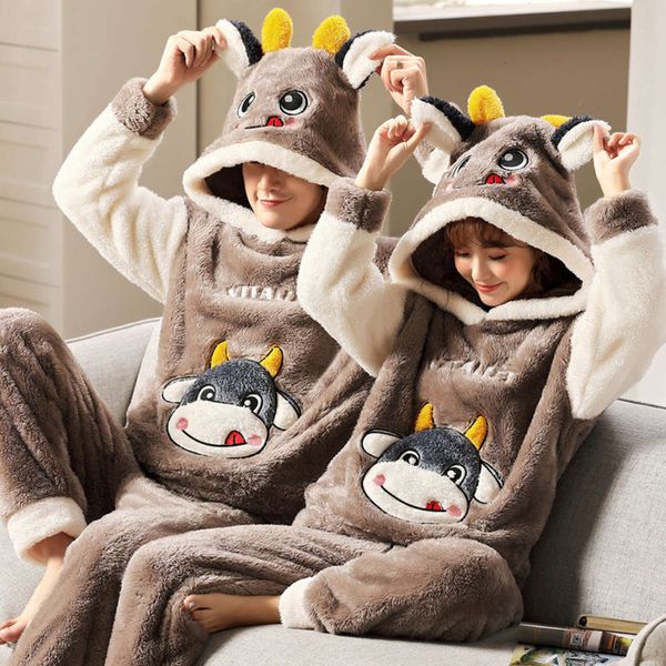 winter warm men's pajamas flanel pair of anime cartoon nice nightgown thicken hooded women home clothing, Black;brown
winter warm men's pajamas flanel pair of anime cartoon nice nightgown thicken hooded women home clothing, Black;brown