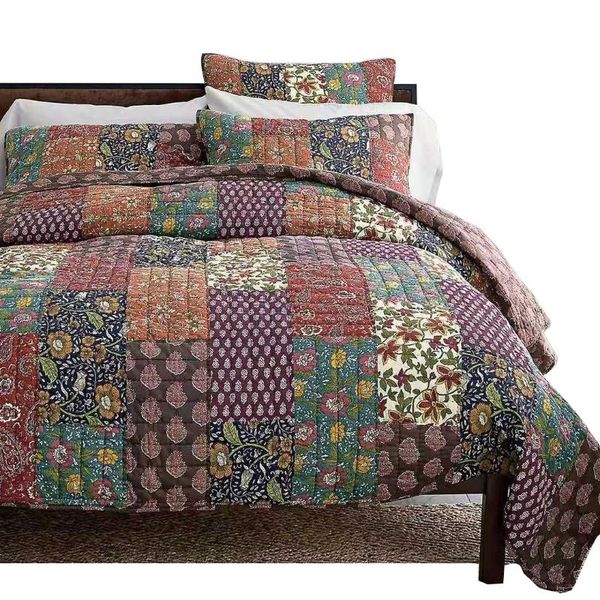 floral bedspread on the bed 3pcs quilt sets shams handmade patchwork cover king size cotton coverlet thick blanket for comforters &
floral bedspread on the bed 3pcs quilt sets shams handmade patchwork cover king size cotton coverlet thick blanket for comforters &