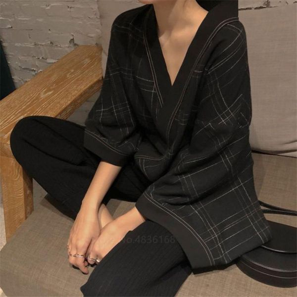ethnic clothing 2021 japanese style loose plaid bat sleeve shirt woman harajuku haori improved kimono yukata retro casual fashion streetwear, Red
ethnic clothing 2021 japanese style loose plaid bat sleeve shirt woman harajuku haori improved kimono yukata retro casual fashion streetwear, Red