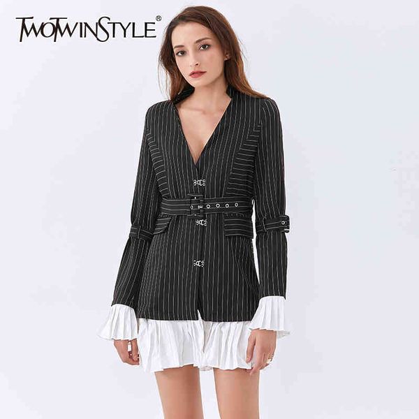 striped patchwork blazer for women notched long sleeve high waist sashes casual jacket female fall fashion 210524, White;black
striped patchwork blazer for women notched long sleeve high waist sashes casual jacket female fall fashion 210524, White;black