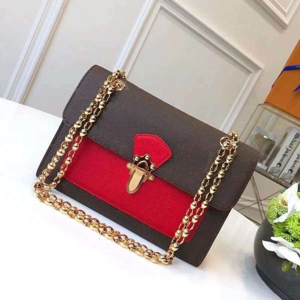 fashion function classic women genuine leather shoulder bag with a gold chain strap lady handbag tot purse wallet cluths crossbody msage
fashion function classic women genuine leather shoulder bag with a gold chain strap lady handbag tot purse wallet cluths crossbody msage