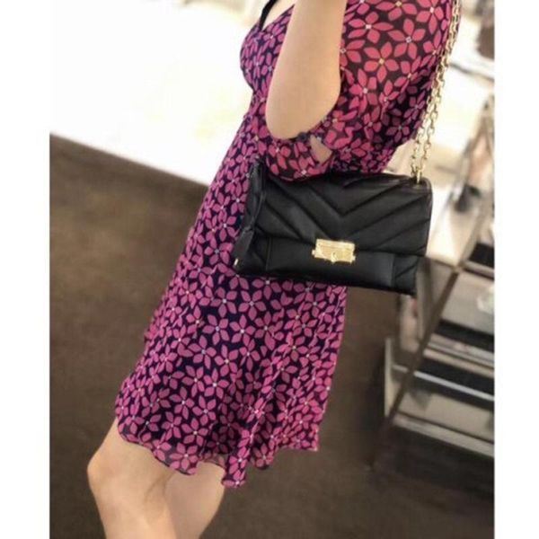 evening bags european and american style women's leather bag cowhide diamond chain messenger luxury
evening bags european and american style women's leather bag cowhide diamond chain messenger luxury