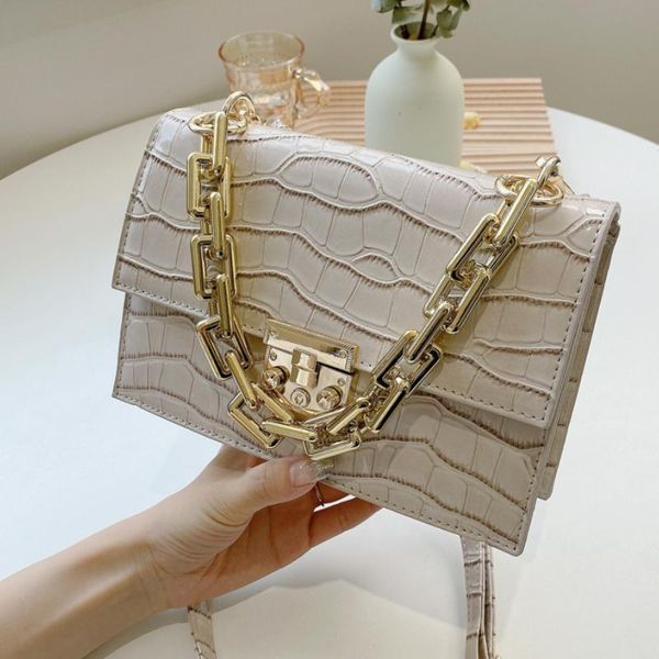 shoulder bags female small thick chain crossbody for women black ladies handbags 2021 summer leather
shoulder bags female small thick chain crossbody for women black ladies handbags 2021 summer leather