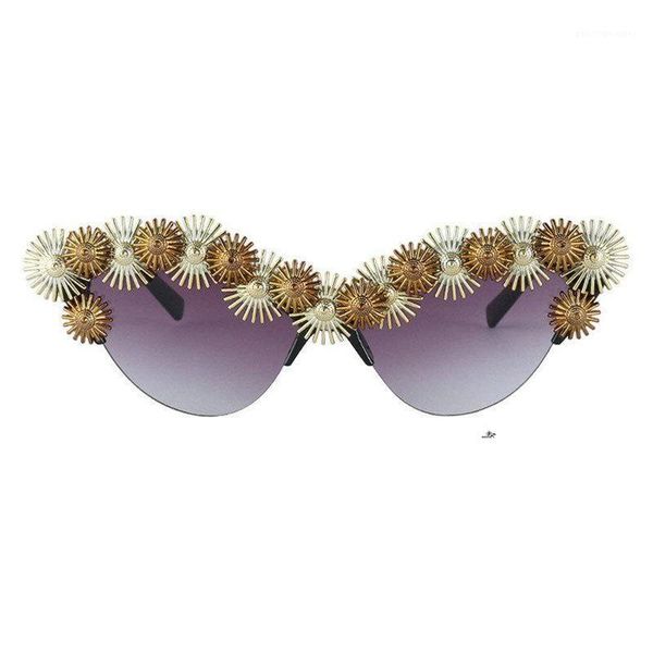 sunglasses full rivet frame punk for women and men 2021 style vintage cat sun glasses female chic prom party shades fml, White;black
sunglasses full rivet frame punk for women and men 2021 style vintage cat sun glasses female chic prom party shades fml, White;black