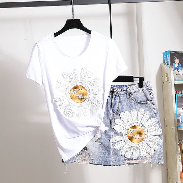 women's t-shirt 2021 summer fashion cotton t-shirt sequins embroidery denim skirt set women loose short sleeve white tee jeans sui
women's t-shirt 2021 summer fashion cotton t-shirt sequins embroidery denim skirt set women loose short sleeve white tee jeans sui