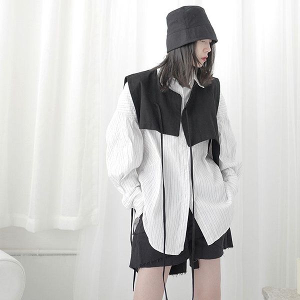 women's vests 2021 autumn black bandage irregular short vest women plus size casual sleeveless coat chaquetas mujer female fashion spri, Black;white
women's vests 2021 autumn black bandage irregular short vest women plus size casual sleeveless coat chaquetas mujer female fashion spri, Black;white