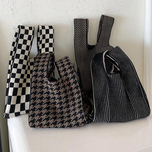 evening bags female woolen knitted braid handbag crochet winter korean fashion autumn and shoulder tote for women
evening bags female woolen knitted braid handbag crochet winter korean fashion autumn and shoulder tote for women