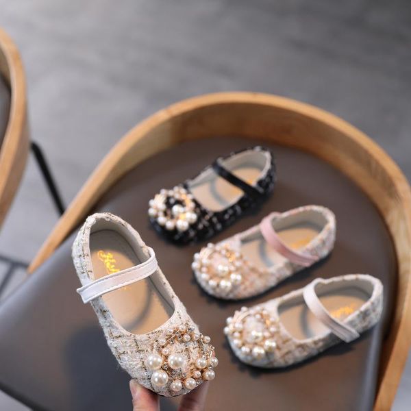 girls shoes pearls princess wedding fashion sandals plaid party decoration girl tweed flat, Black;grey
girls shoes pearls princess wedding fashion sandals plaid party decoration girl tweed flat, Black;grey