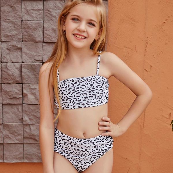 two-piece suits girls lively bodysuits two piece bikinis children printing leopard swimwear summer beach swimsuits for 5~10 years teens
two-piece suits girls lively bodysuits two piece bikinis children printing leopard swimwear summer beach swimsuits for 5~10 years teens