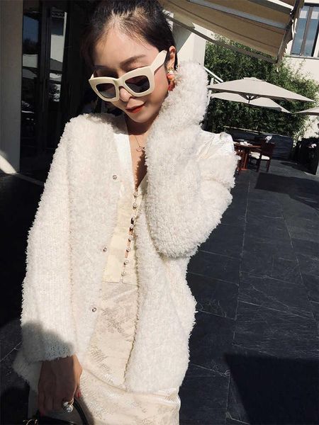 women's knits & tees women wool cashmere blend solid white color long sleeve round neck knitted cardigan sweater with button closure wo
women's knits & tees women wool cashmere blend solid white color long sleeve round neck knitted cardigan sweater with button closure wo