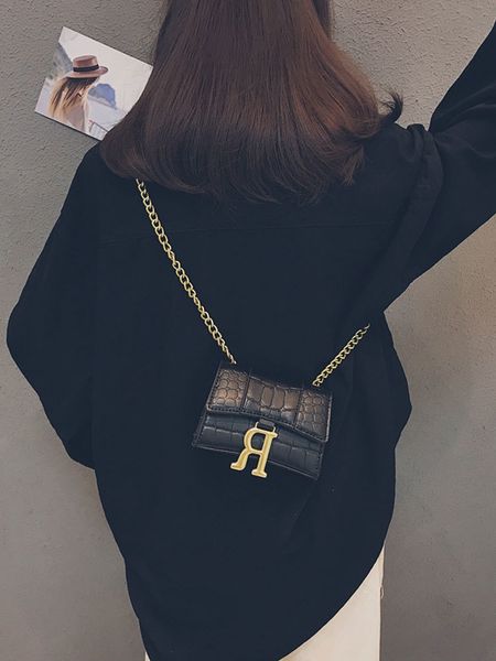 luxury herme handbags and storage 2021 women's chain messenger advanced sense mini bag 2021 new fashion versatile french
luxury herme handbags and storage 2021 women's chain messenger advanced sense mini bag 2021 new fashion versatile french