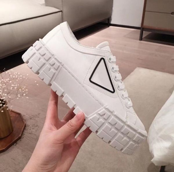 rubber 2021 platform inspired motocross tires defines the unusual design of these nylon gabardine sneakers. the logo triangle, Black
rubber 2021 platform inspired motocross tires defines the unusual design of these nylon gabardine sneakers. the logo triangle, Black