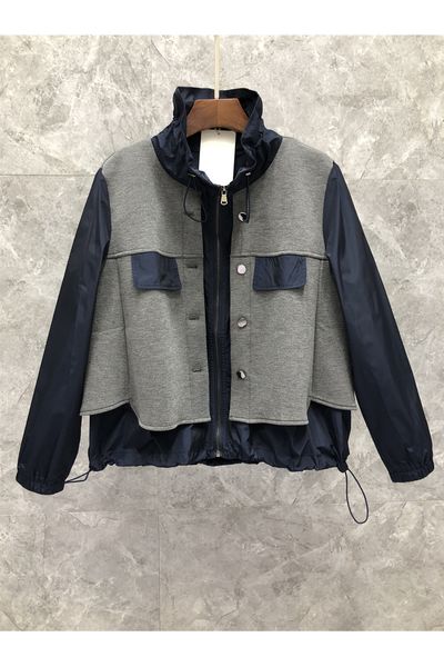 stand collar stitching pleating fake two-pieces coats womens clothing autumn european goods new niche loose all-matching 9p, Black
stand collar stitching pleating fake two-pieces coats womens clothing autumn european goods new niche loose all-matching 9p, Black