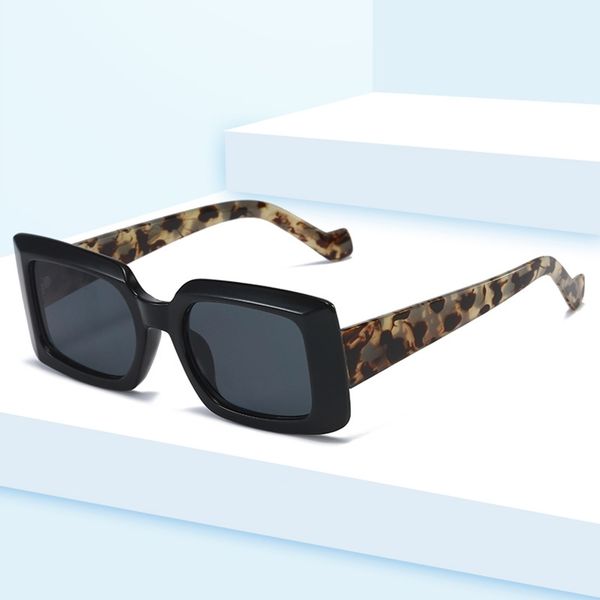 70% off online store new style square sunglasses with metal trim, personalized and fashionable large frame sunglasses, men's women', White;black
70% off online store new style square sunglasses with metal trim, personalized and fashionable large frame sunglasses, men's women', White;black