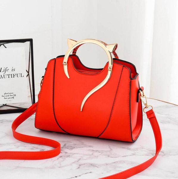 sweet girls fashion luxury handbags women bags designer red wedding hand bag ladies pu leather casual messenger shoulder
sweet girls fashion luxury handbags women bags designer red wedding hand bag ladies pu leather casual messenger shoulder