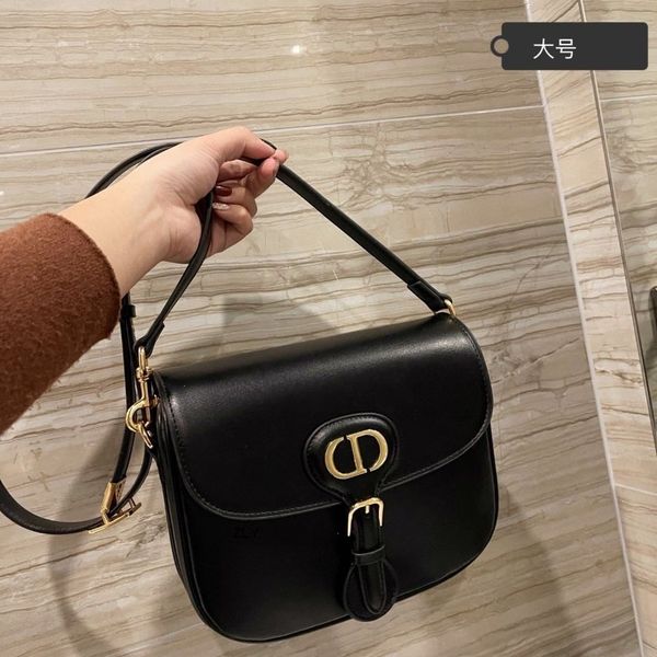 d di ce 2021 casual and fashionable one shoulder cross carry little fragrance queen saddle bag zly bags handbag women luxurys bags
d di ce 2021 casual and fashionable one shoulder cross carry little fragrance queen saddle bag zly bags handbag women luxurys bags