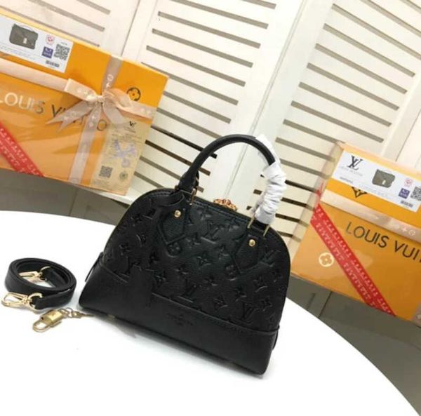 designer luxury m44866 m44829 m44858 new ladies handbag shell bag shoulder handbags iconic handles shoulder bags totes cross brand body
designer luxury m44866 m44829 m44858 new ladies handbag shell bag shoulder handbags iconic handles shoulder bags totes cross brand body