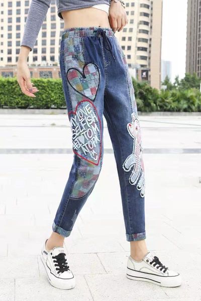 women's jeans creative stitching autumn and winter cartoon embroidery daddy pants casual fashion, Blue
women's jeans creative stitching autumn and winter cartoon embroidery daddy pants casual fashion, Blue
