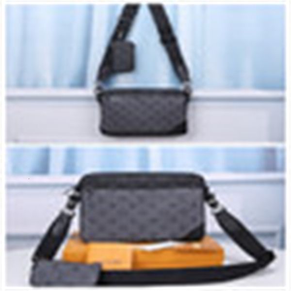 m69443 messenger bag men messenger crossbody bags shoulder bags business bags pouches e2u7, Red;black
m69443 messenger bag men messenger crossbody bags shoulder bags business bags pouches e2u7, Red;black