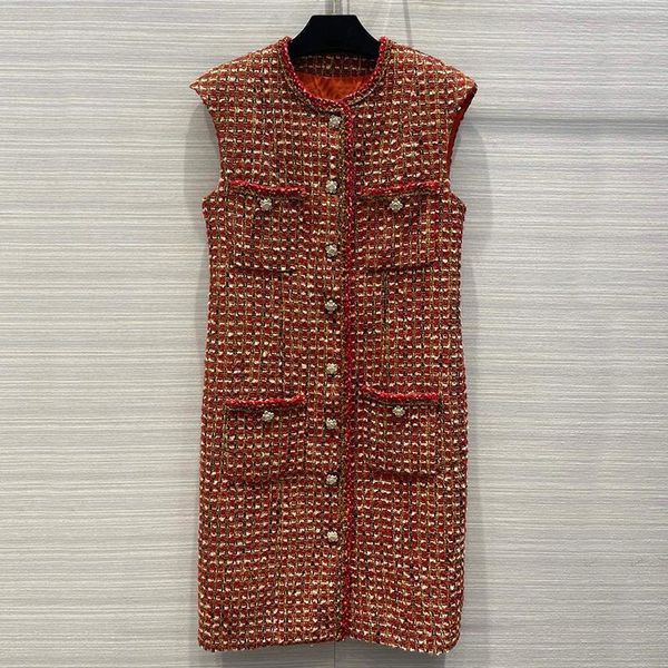 women's vests red white plaid long tweed vest coat women single breasted multi-pockets vintage waistcoat lady 2021 autumn winte, Black;white
women's vests red white plaid long tweed vest coat women single breasted multi-pockets vintage waistcoat lady 2021 autumn winte, Black;white