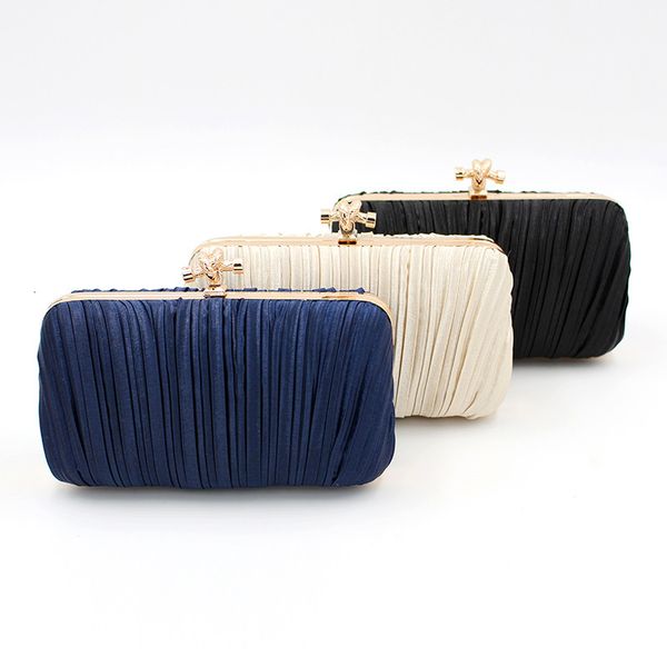 evening bag artificial pleated dinner , hand holding celebrity messenger horizontal square
evening bag artificial pleated dinner , hand holding celebrity messenger horizontal square