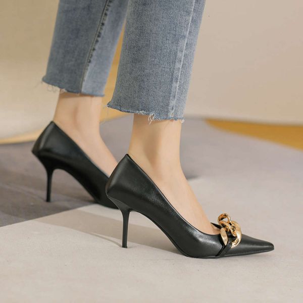 3212-3 single shoe women's spring and summer metal chain thin heel pointed fashion sho profsional high heels, Black
3212-3 single shoe women's spring and summer metal chain thin heel pointed fashion sho profsional high heels, Black