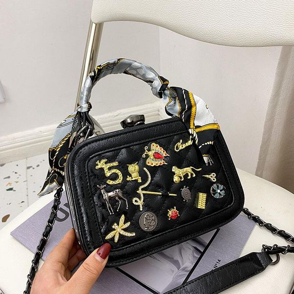evening bags 2021 fashion all-match high-quality simple chain bag ladies shoulder diagonal purses and handbags quality
evening bags 2021 fashion all-match high-quality simple chain bag ladies shoulder diagonal purses and handbags quality