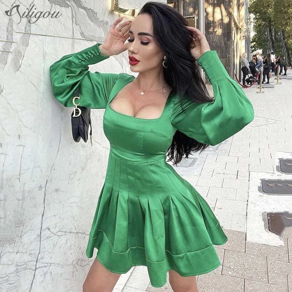autumn green mini dress women retro square collar lantern sleeve pleated a-line nightclub party 210527, Black;gray
autumn green mini dress women retro square collar lantern sleeve pleated a-line nightclub party 210527, Black;gray