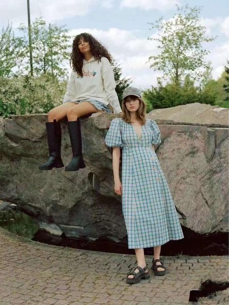 party dresses women dress autumn 2021 check v-neck puff sleeve long, White;black 
party dresses women dress autumn 2021 check v-neck puff sleeve long, White;black