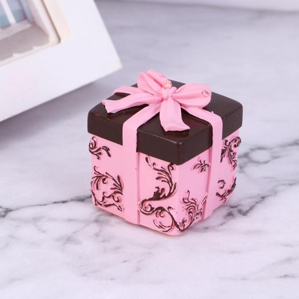 gift wrap artificial box shape candle deskdecoration birthday party candles creative kids decor props
gift wrap artificial box shape candle deskdecoration birthday party candles creative kids decor props
