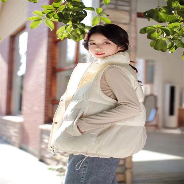 pinghu et women's 2021 winter white duck down 90 standard fashion versatile light vt detachable sleeve, Black;white
pinghu et women's 2021 winter white duck down 90 standard fashion versatile light vt detachable sleeve, Black;white