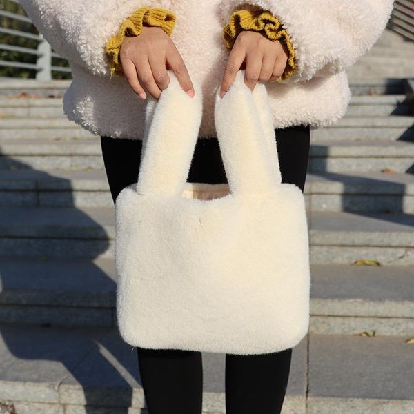 evening bags soft and elegant lady's handbag, artificial fur, luxury design 
evening bags soft and elegant lady's handbag, artificial fur, luxury design
