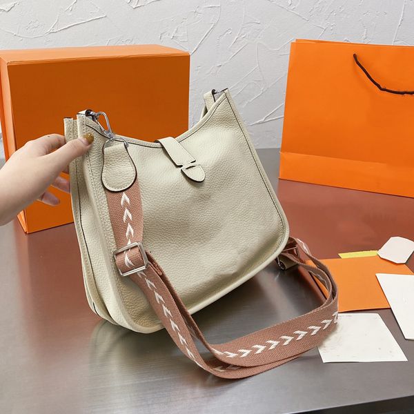 designer bag handbag shoulder bags handbags genuine leather high-quality different colors various styles fashion brand with original box siz 
designer bag handbag shoulder bags handbags genuine leather high-quality different colors various styles fashion brand with original box siz