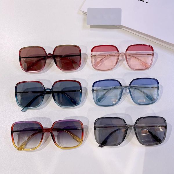 sunglasses vintage square women gradient sun glasses uv400 lunette de soleil femme, White;black
sunglasses vintage square women gradient sun glasses uv400 lunette de soleil femme, White;black
