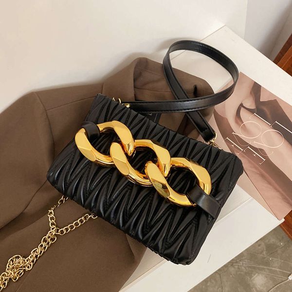 women bag luxury brand thick gold chain handbag and purse pu leather female crossbody fold design ladys menger s
women bag luxury brand thick gold chain handbag and purse pu leather female crossbody fold design ladys menger s