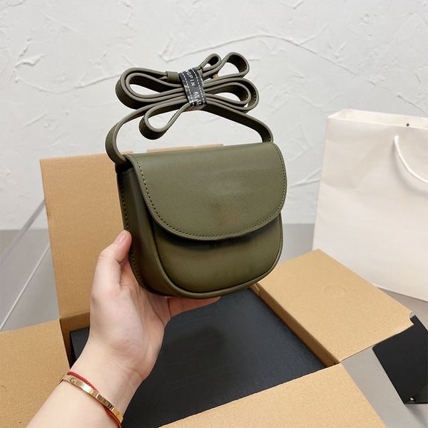 retro style cassandra bags pure color classic envelope bag with metal letter buckle womens mini size cute purse crossbody pocket
retro style cassandra bags pure color classic envelope bag with metal letter buckle womens mini size cute purse crossbody pocket