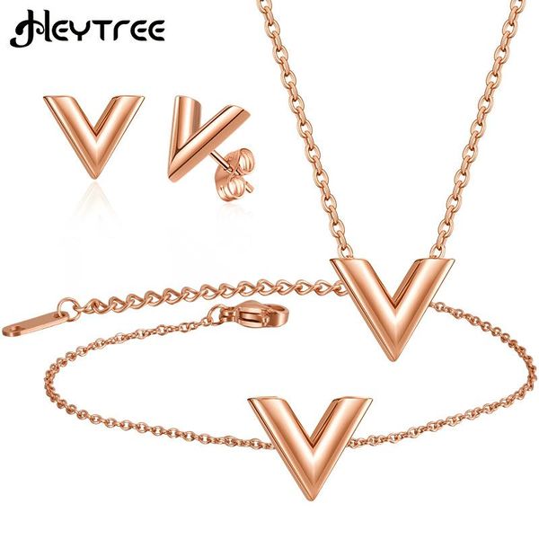 earrings & necklace heytree luxury elegant brand v letter jewelry sets for women stainless steel earrings/necklace/bracelet 2021 fashion acc, Silver
earrings & necklace heytree luxury elegant brand v letter jewelry sets for women stainless steel earrings/necklace/bracelet 2021 fashion acc, Silver