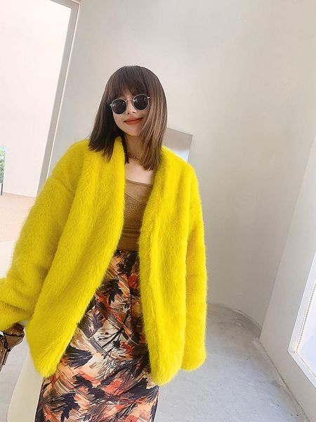 women's fur & faux warm jacket yellow coat winter mid-length fake cardigan overcoat female trend 2021, Black 
women's fur & faux warm jacket yellow coat winter mid-length fake cardigan overcoat female trend 2021, Black