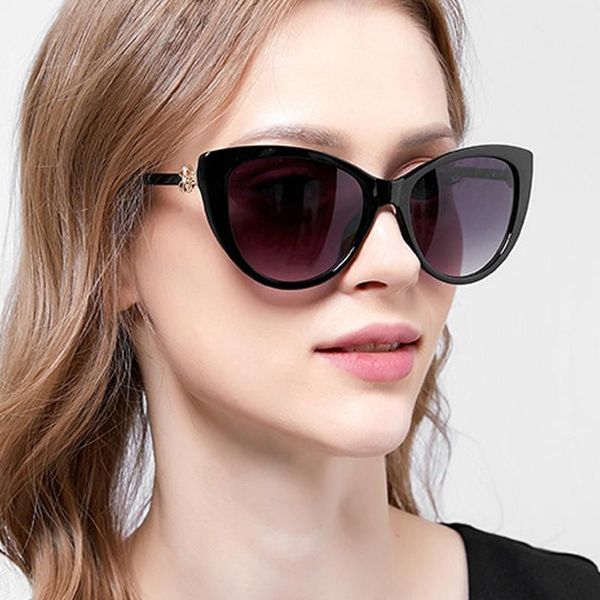 sunglasses fashion flower frame cat eye for women brand cateye classic vintage female sun glasses oculos feminino de sol uv400, White;black
sunglasses fashion flower frame cat eye for women brand cateye classic vintage female sun glasses oculos feminino de sol uv400, White;black