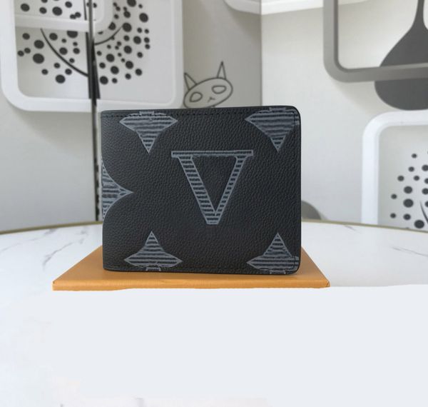 2021 fashion flowers designer zipper wallets luxurys men women leather bags classic letters coin purse original box checkered card holder m6, Red;black
2021 fashion flowers designer zipper wallets luxurys men women leather bags classic letters coin purse original box checkered card holder m6, Red;black