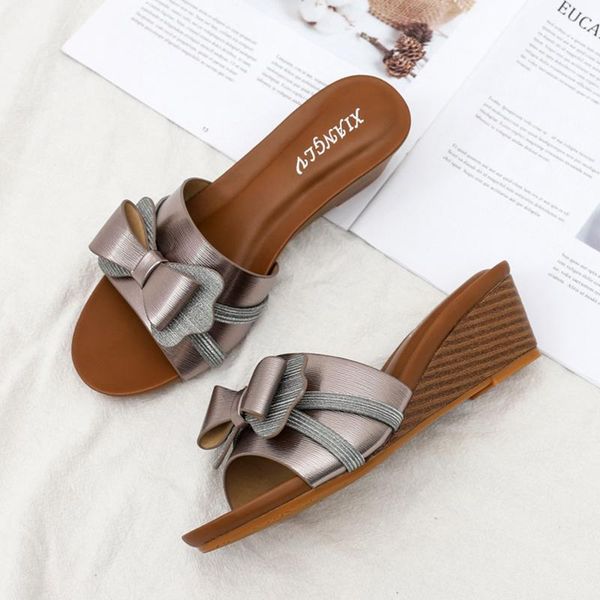 slippers wedges bow-knot women sandalias summer beach shoes ladies chaussure femme open toe high heels slides large size 36-42, Black
slippers wedges bow-knot women sandalias summer beach shoes ladies chaussure femme open toe high heels slides large size 36-42, Black