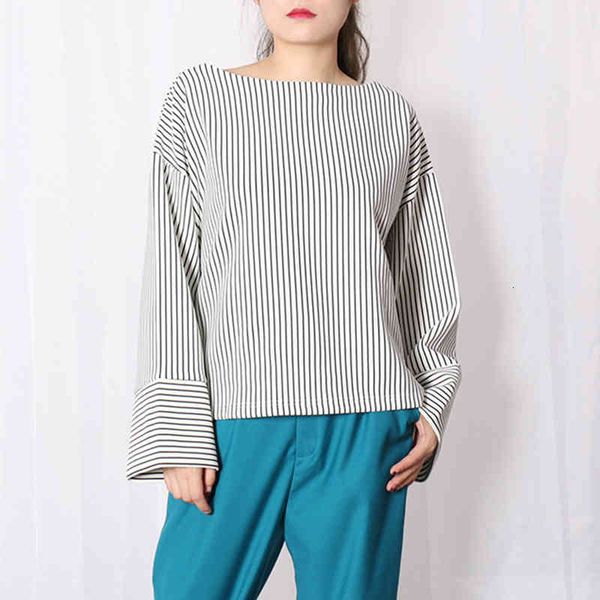 t shirt striped loose shirt for women o neck long sleeve casual t shirts female spring fashionable clothing 2021 tide, White
t shirt striped loose shirt for women o neck long sleeve casual t shirts female spring fashionable clothing 2021 tide, White