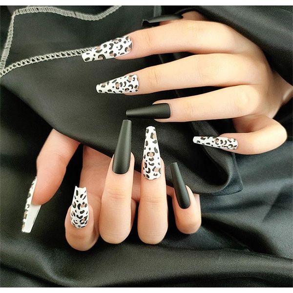 24pcs/set european coffin fake nails black leopard pattern fingernail decoration nail art tips with glue extra long false, Red;gold
24pcs/set european coffin fake nails black leopard pattern fingernail decoration nail art tips with glue extra long false, Red;gold