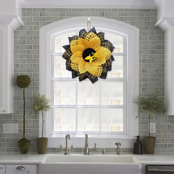 simulation leaf bee sunflower wreath artificial garland hanging pendants wedding home decoration accessories decorative flowers & wreaths
simulation leaf bee sunflower wreath artificial garland hanging pendants wedding home decoration accessories decorative flowers & wreaths