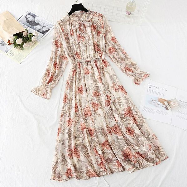 casual dresses 2021 vintage women dress fashion floral print lotus leaf collar bow chiffon long sleeve party vestidos, Black;gray
casual dresses 2021 vintage women dress fashion floral print lotus leaf collar bow chiffon long sleeve party vestidos, Black;gray