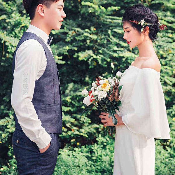 luxury street style dresses 2021 simple sen seri travel light gauze one shoulder trumpet sleeve bride's fishtail long wedding, Black;pink
luxury street style dresses 2021 simple sen seri travel light gauze one shoulder trumpet sleeve bride's fishtail long wedding, Black;pink