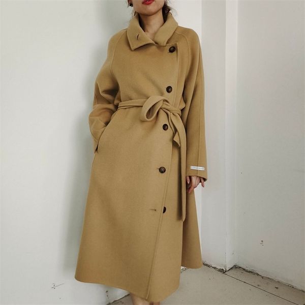 autumn new straight tube medium and long cashmere korean temperament commuter brown solid wool lapel coat, Black
autumn new straight tube medium and long cashmere korean temperament commuter brown solid wool lapel coat, Black
