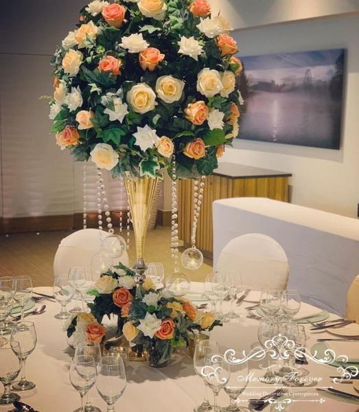 party decoration 10pcs/lot metal flower ball holder wedding vase road lead centerpiece 70cm tall
party decoration 10pcs/lot metal flower ball holder wedding vase road lead centerpiece 70cm tall