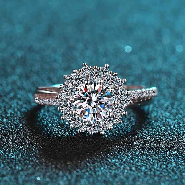 925 sterling silver flower ring korean style women's ring with 1 carat mossan diamond, Black
925 sterling silver flower ring korean style women's ring with 1 carat mossan diamond, Black